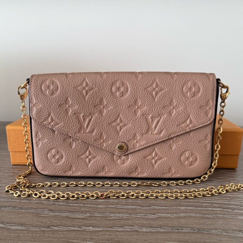 Louis Vuitton Felicie Empreiente Beige